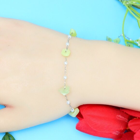 Chic & Stylish Bracelet – A Thoughtful Gift for Women and Girls, DYC1758 - Picture 1 of 9